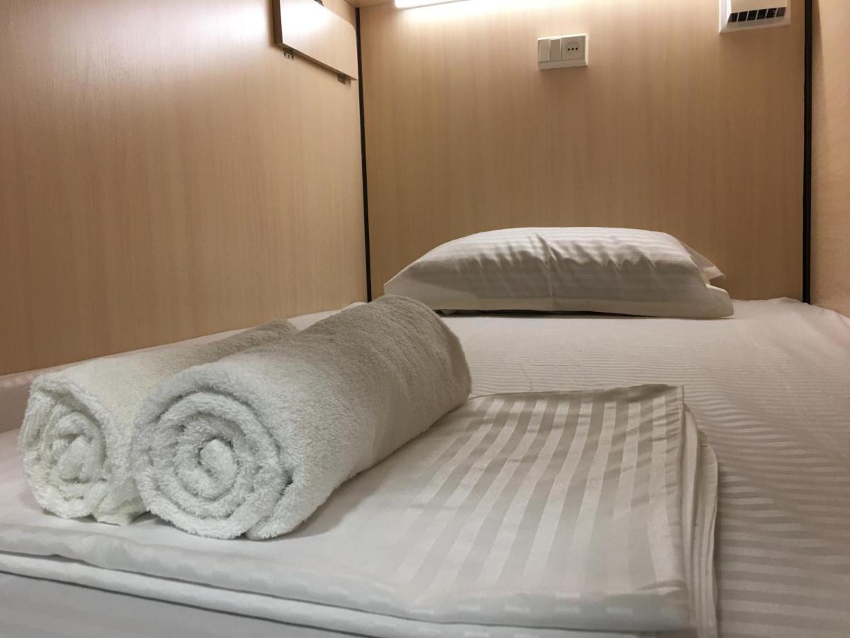 יירבאן Bonvenon Capsule Hostel מראה חיצוני תמונה