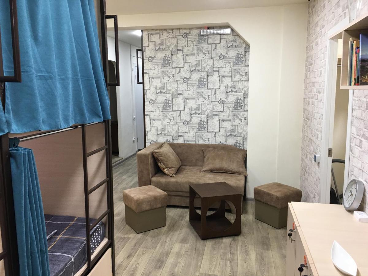 יירבאן Bonvenon Capsule Hostel מראה חיצוני תמונה