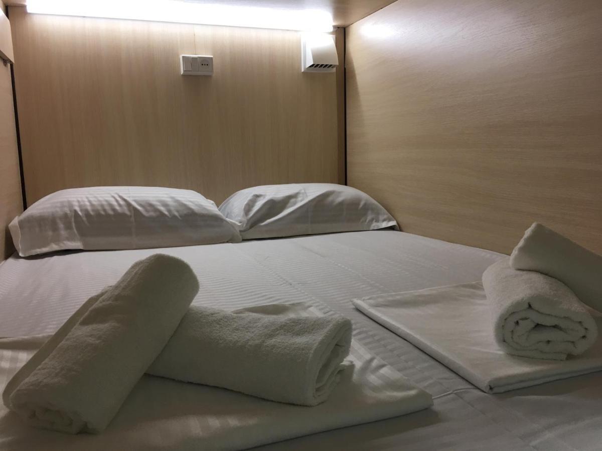 יירבאן Bonvenon Capsule Hostel מראה חיצוני תמונה