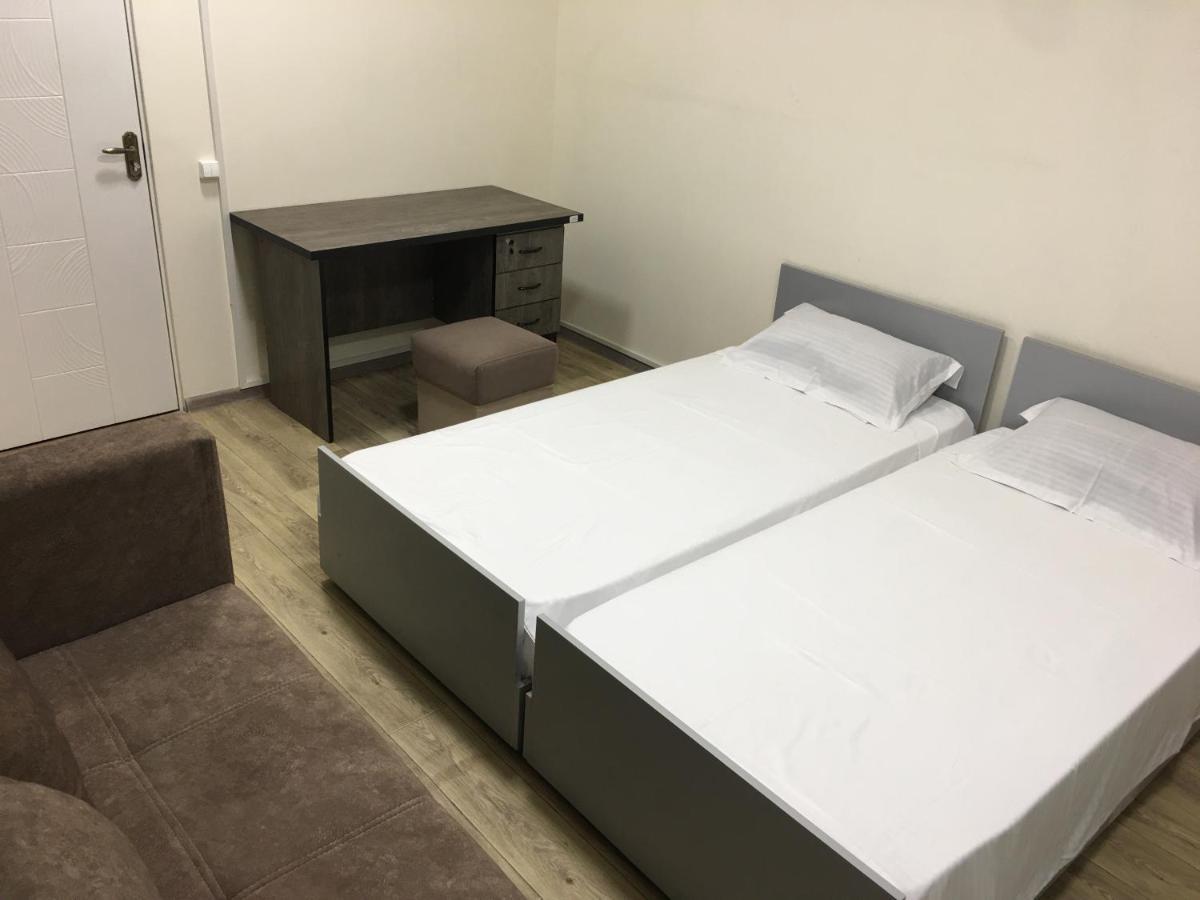 יירבאן Bonvenon Capsule Hostel מראה חיצוני תמונה