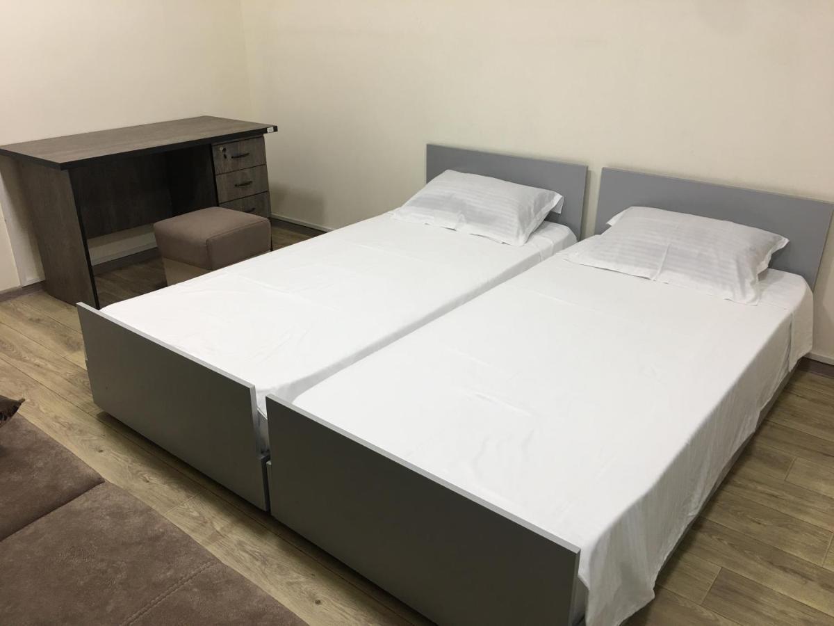 יירבאן Bonvenon Capsule Hostel מראה חיצוני תמונה