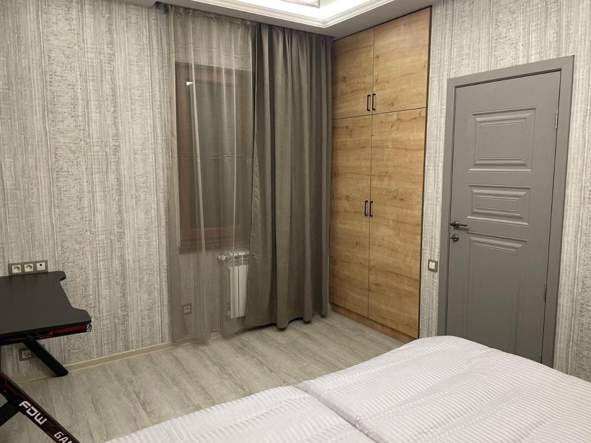 יירבאן Bonvenon Capsule Hostel מראה חיצוני תמונה
